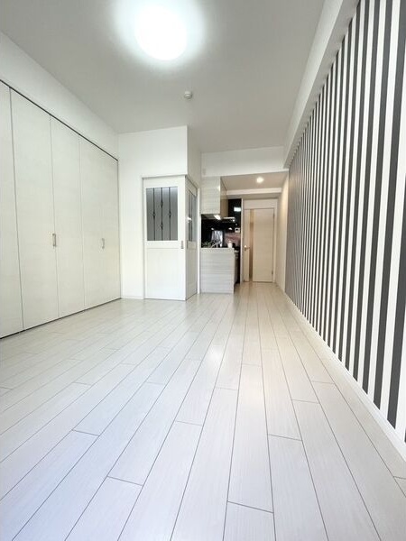 居室・リビング　※写真は同じマンションの違う部屋のものになります。