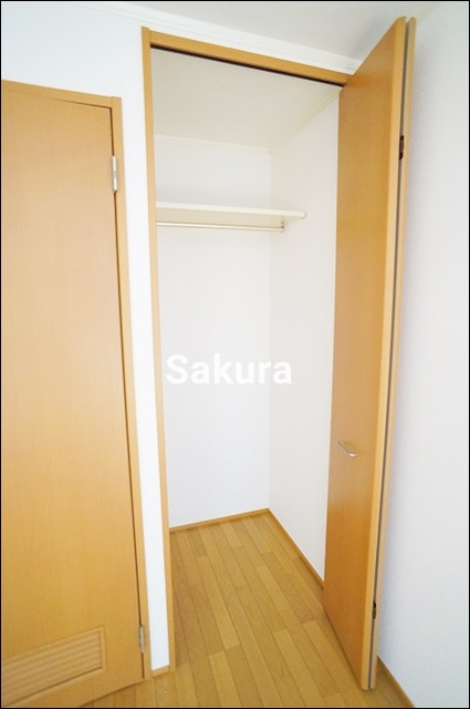 収納　お荷物の多い方でも安心のクローゼット付き♪