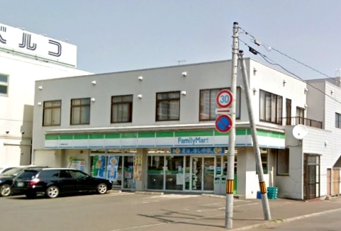 コンビニ　ファミリーマート札幌美園3条店（コンビニ）まで362m
