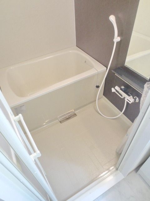 バス・シャワールーム　★お問い合わせはタウンハウジングまで★