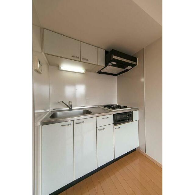 キッチン　※写真は同タイプ住戸です。