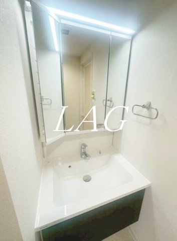 洗面設備　洗面台です。