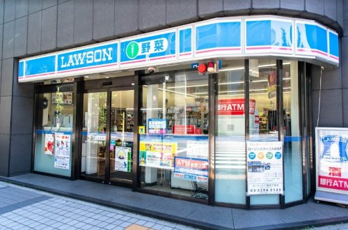コンビニ　ローソン H八丁堀四丁目店（コンビニ）まで386m