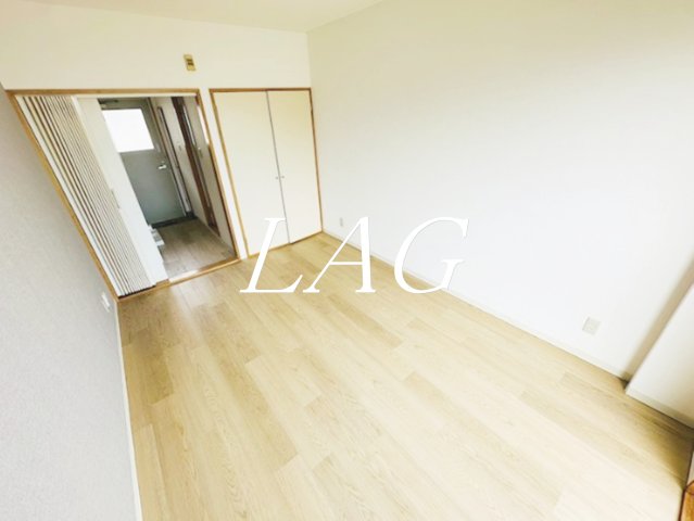 居室・リビング　洋室のお部屋です。