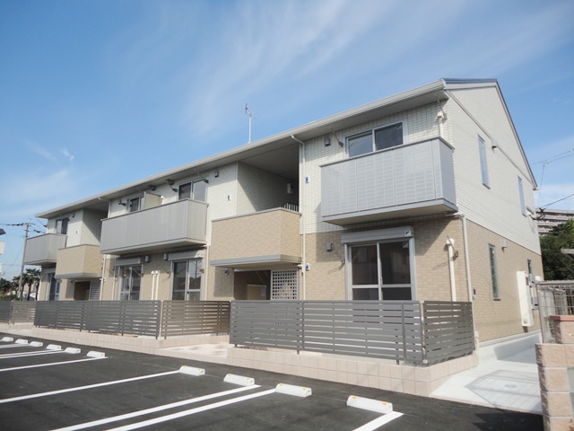 建物外観　外観は落ち着いています