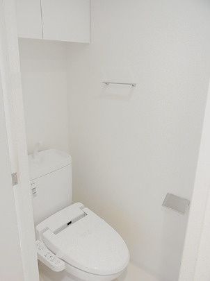トイレ　（別タイプ参考写真）スカイコートパレス東大前　文京区向丘2
