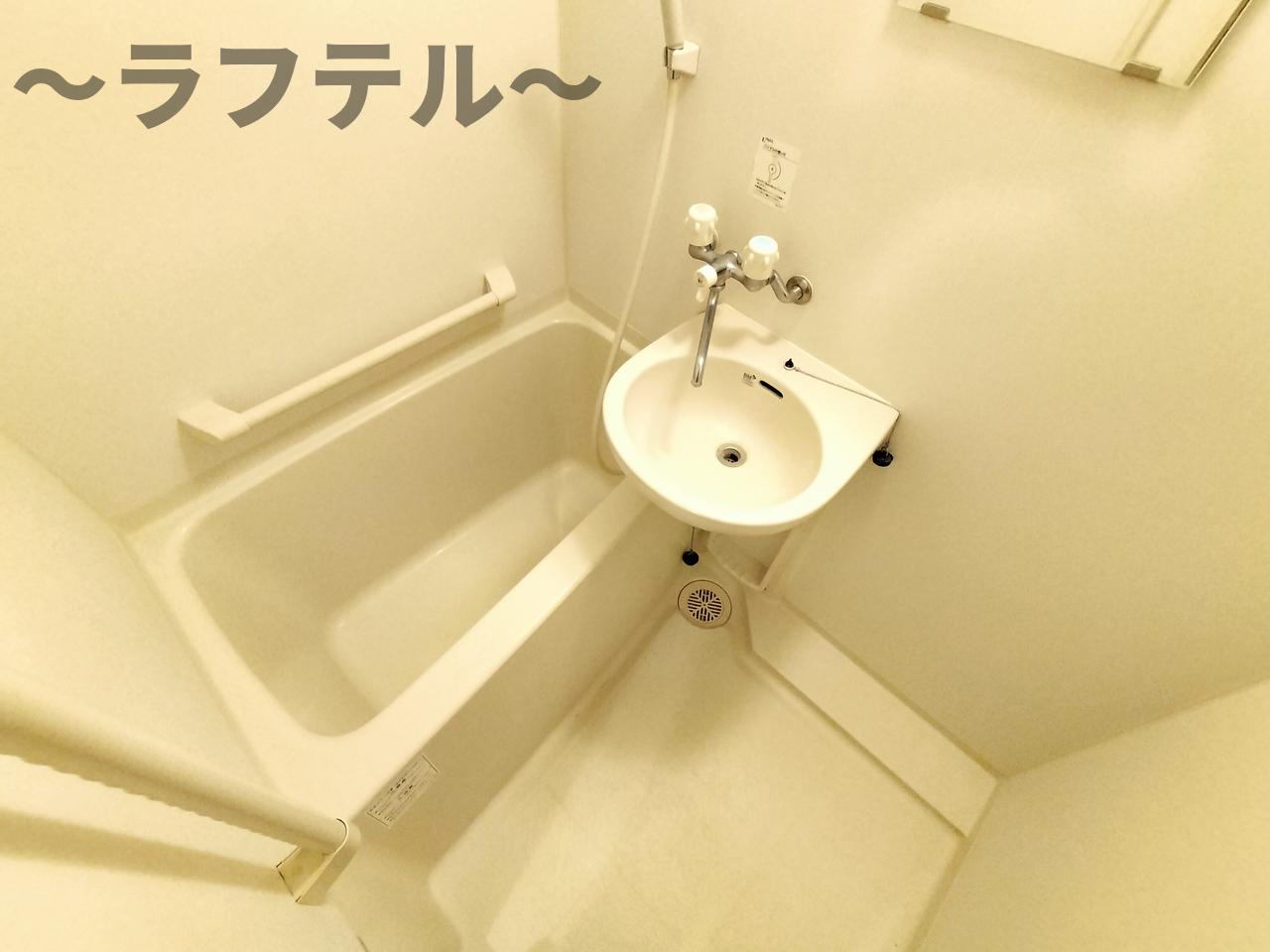 バス・シャワールーム　別部屋イメージ写真