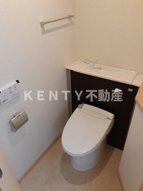 トイレ　コンパクトで使いやすいトイレです