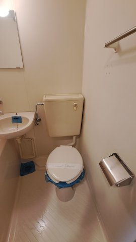 トイレ　※別室参考写真