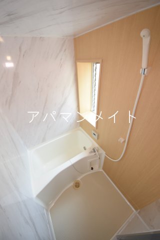 バス・シャワールーム　お風呂で日々の疲れを落としましょう
