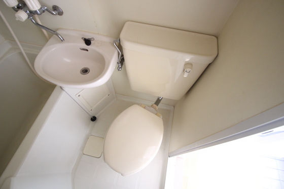 トイレ　※別部屋の写真です