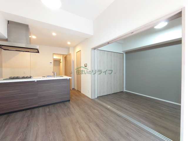 居室・リビング　301号室写真使用