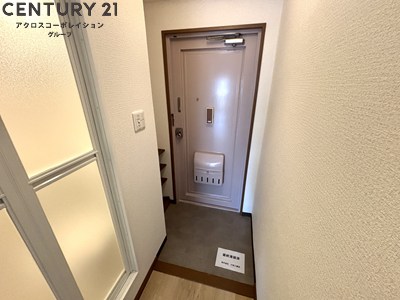 三甲イエムの玄関写真