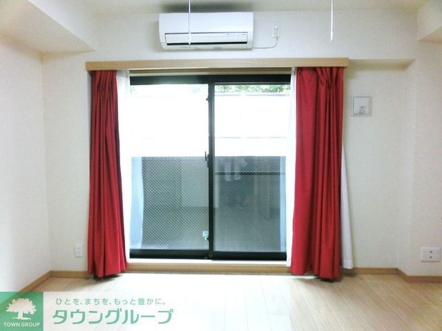 居室・リビング　★明るい室内★
