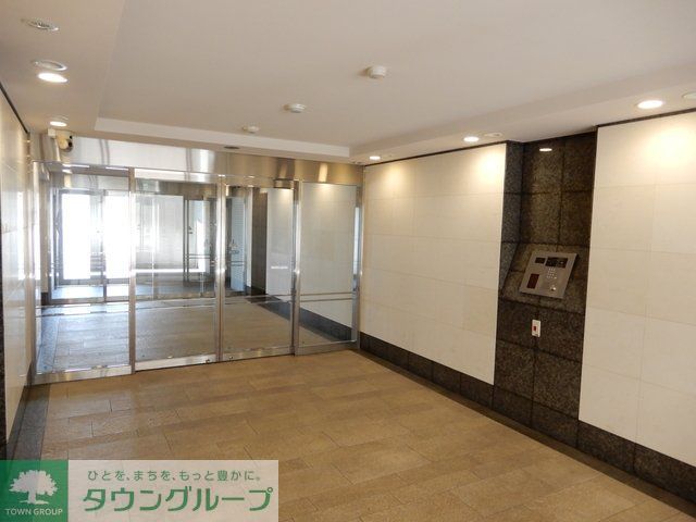 エントランス　エントランス