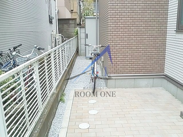 その他共有部分　駐輪スペースです。