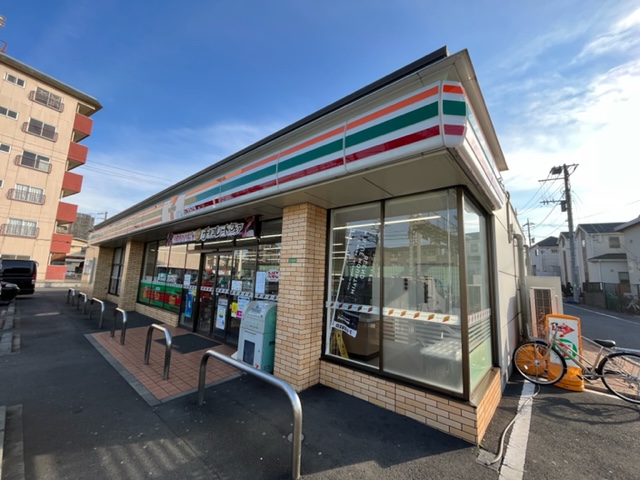 コンビニ　セブン-イレブン 練馬インター店（コンビニ）まで346m