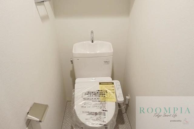 トイレ　※同タイプの別のお部屋です。