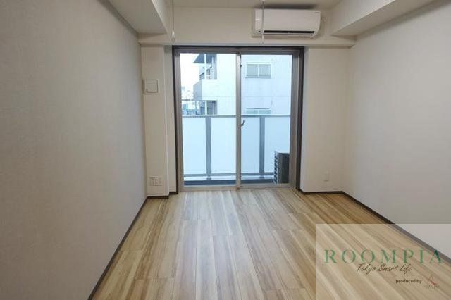 居室・リビング　※同タイプの別のお部屋です。
