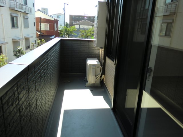 バルコニー　バルコニー