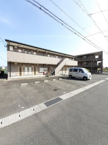駐車場　車をお持ちの方に嬉しい駐車場付きの物件です