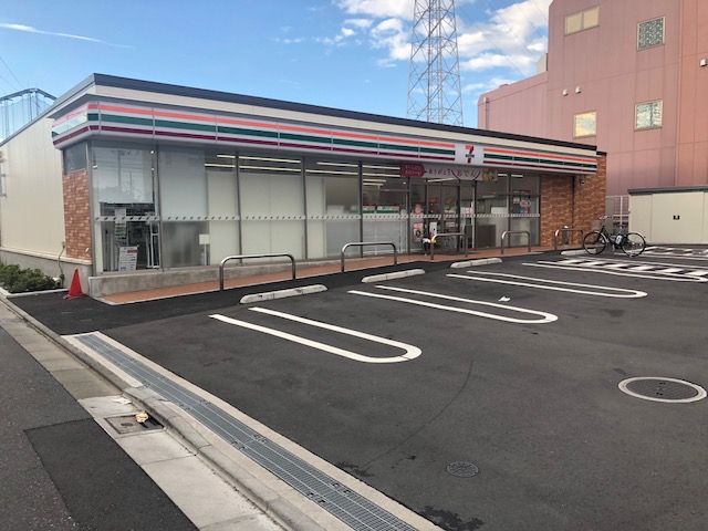 コンビニ　セブンイレブン 葛飾奥戸4丁目店（コンビニ）まで624m