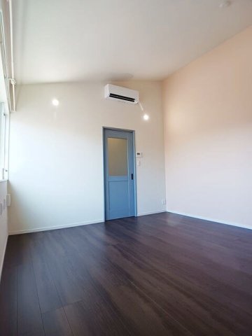 その他部屋・スペース　明るい色調の室内です