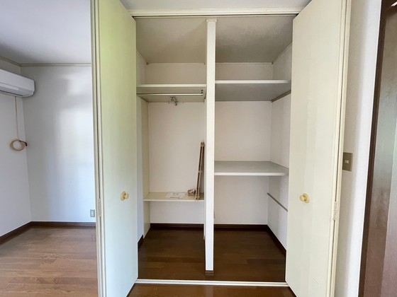 収納　※別部屋の写真です