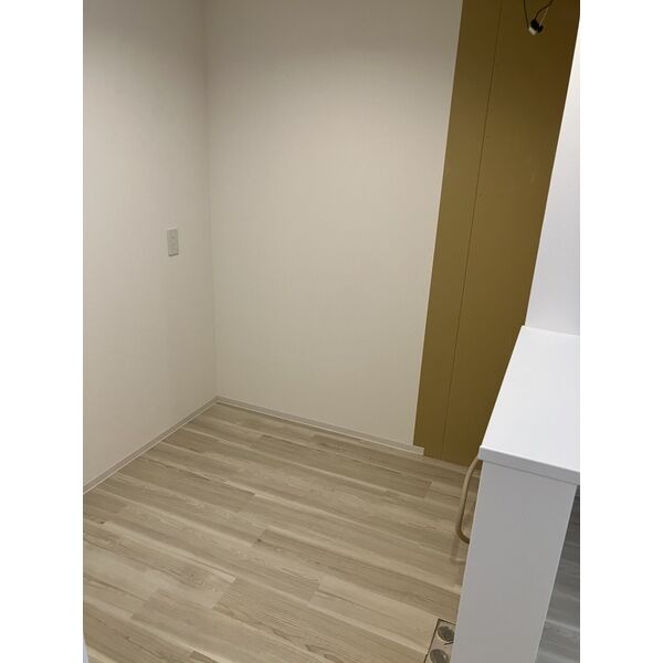 キッチン　同物件写真 2026.0801撮影時