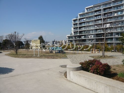 公園　伊勢町もくせい公園（公園）まで674m