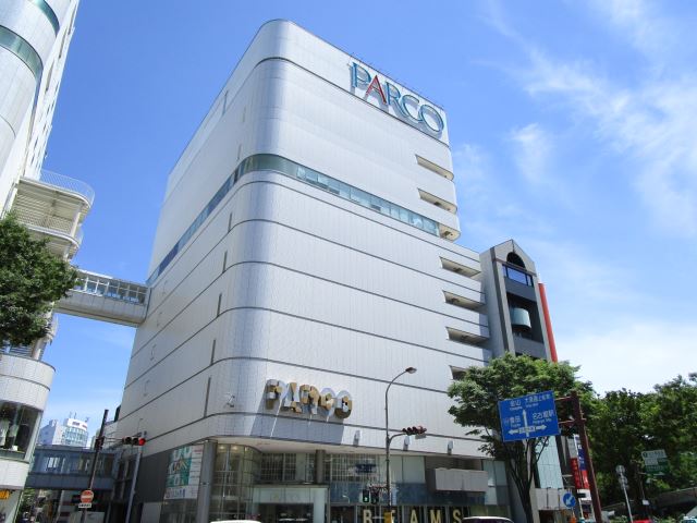 ショッピングセンター　パルコ西館（ショッピングセンター）まで630m