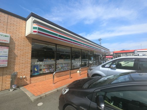コンビニ　セブンイレブン・千葉小中台町店（コンビニ）まで201m