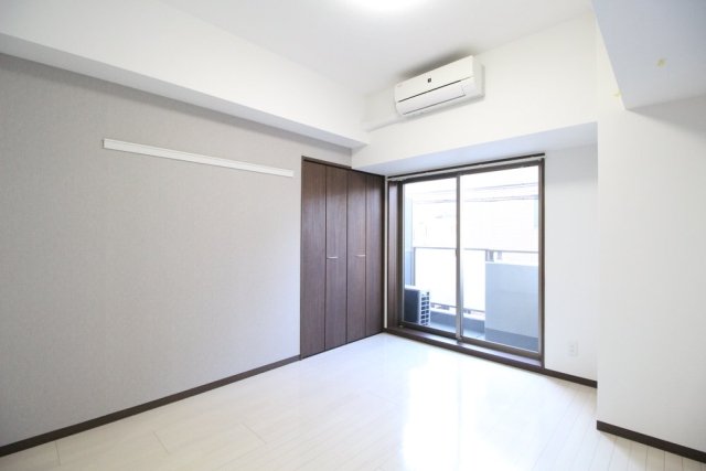 居室・リビング　開放感のあるゆったりとしたお部屋です♪