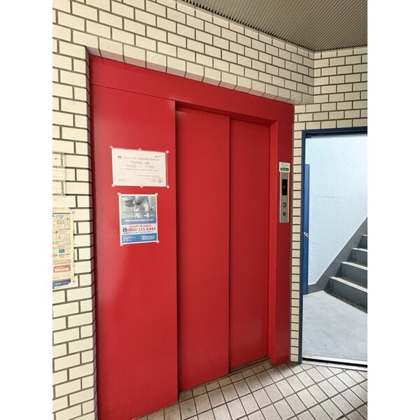 ロビー