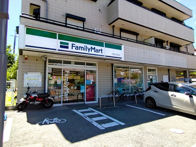 コンビニ　ファミリーマート芦屋大原町店（コンビニ）まで339m