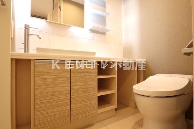 トイレ　シンプルで使いやすいトイレです