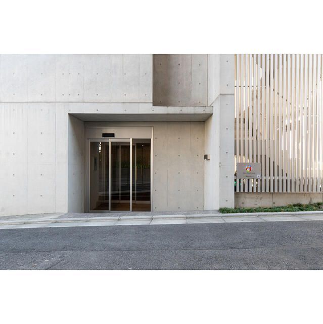 エントランス　建物の内部です