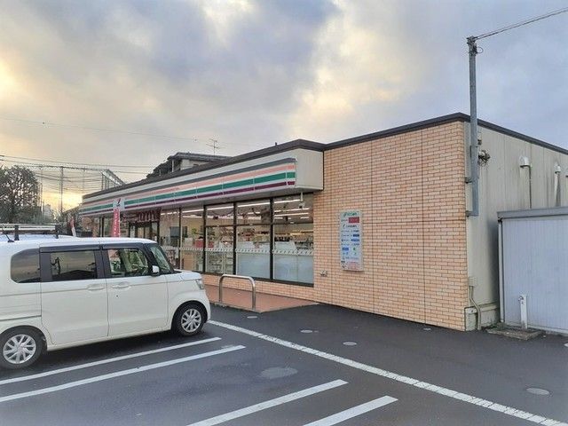 コンビニ　セブンイレブン東村山恩多町３丁（コンビニ）まで650m