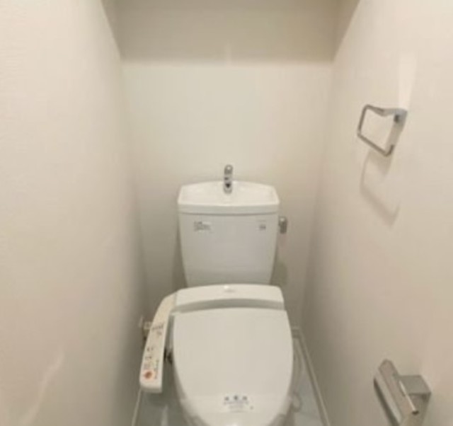 トイレ　別部屋同仕様