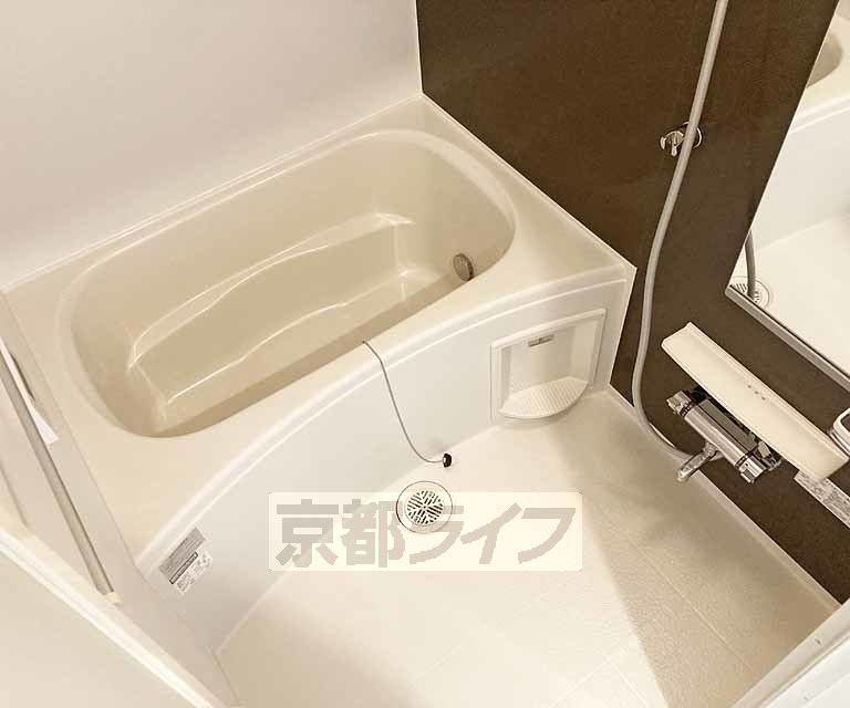 バス・シャワールーム　リラックスできるバスルーム・