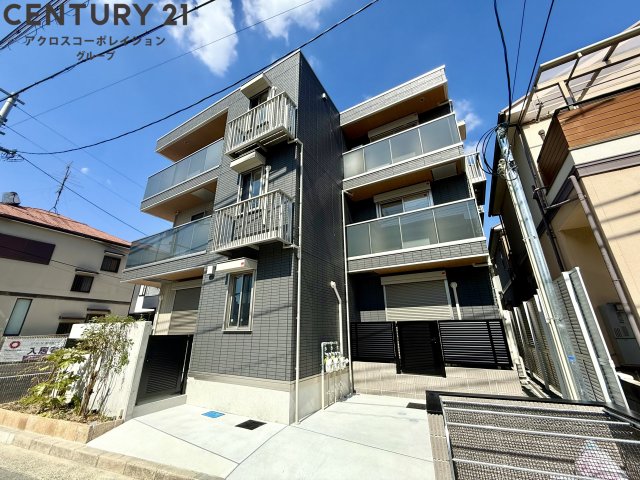 建物外観　オートロック付きでで安心☆