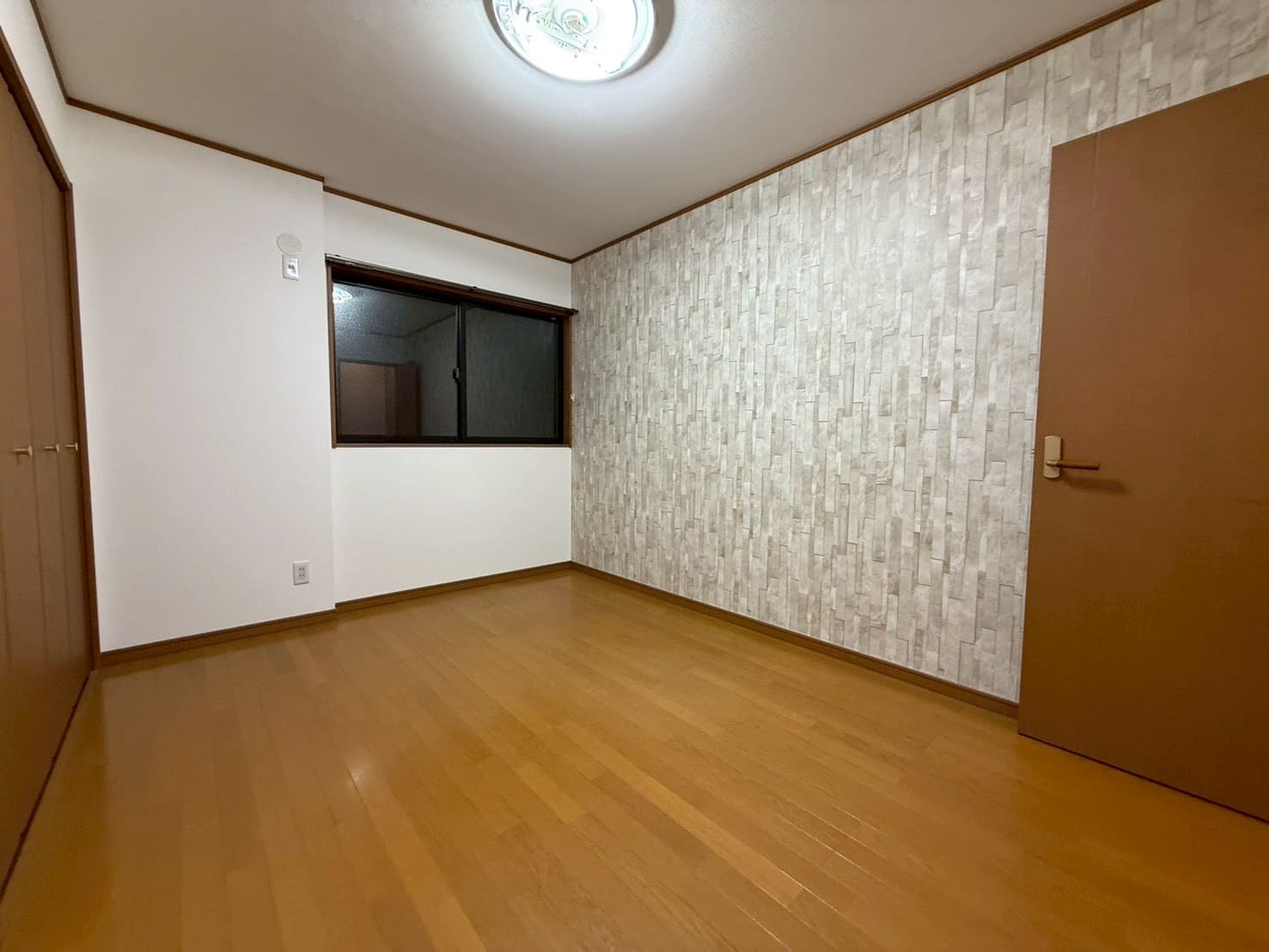 その他部屋・スペース　洋室６帖