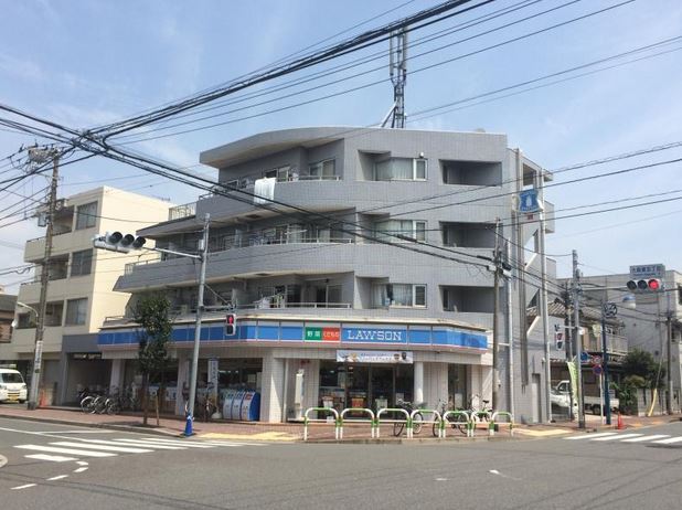 コンビニ　ローソン大森東五丁目店（コンビニ）まで196m