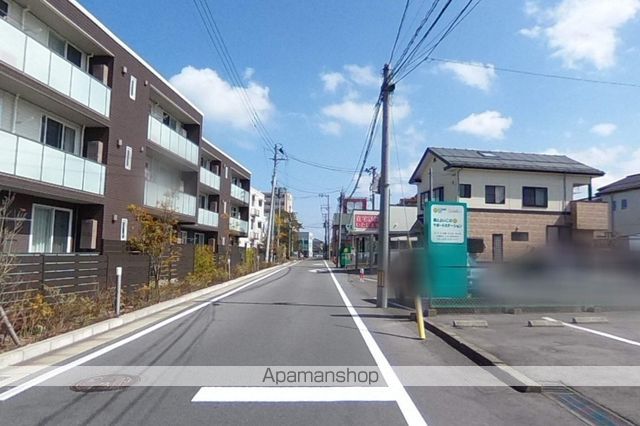 その他　前面道路（その他）まで0m
