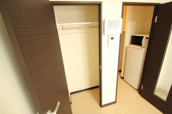 収納　※別部屋の写真です