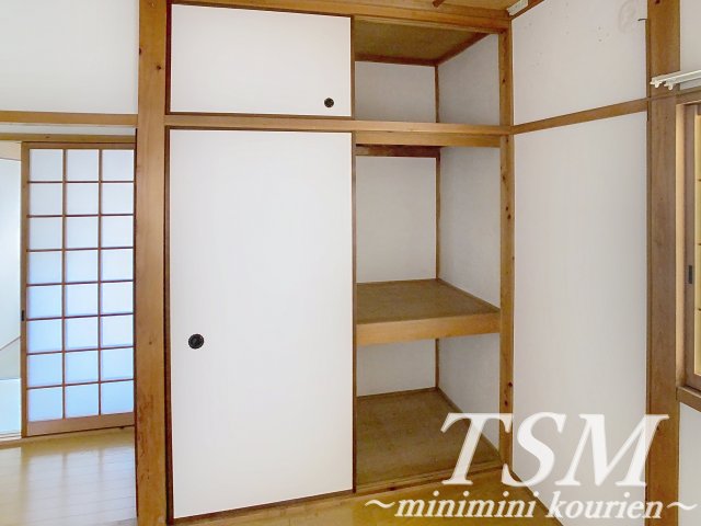 日新町一戸建貸家の内装写真