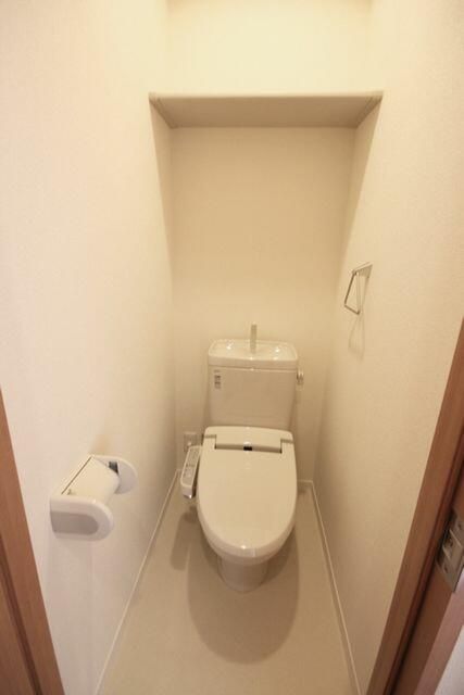 トイレ　シンプルで使いやすいトイレです