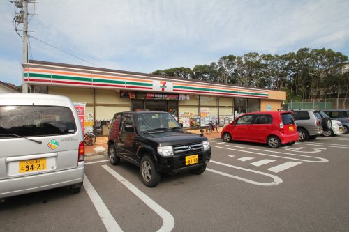 コンビニ　セブンイレブン岡垣吉木店（コンビニ）まで1517m