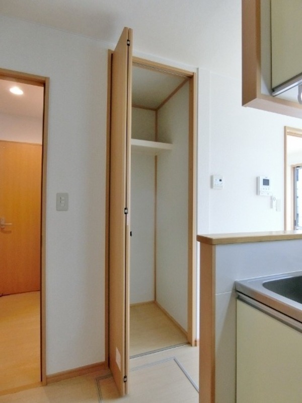 収納　図面と現状に相違がある場合には現状を優先