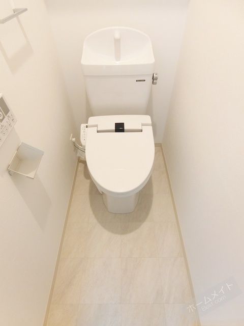 トイレ　同施工会社の同仕様写真です。